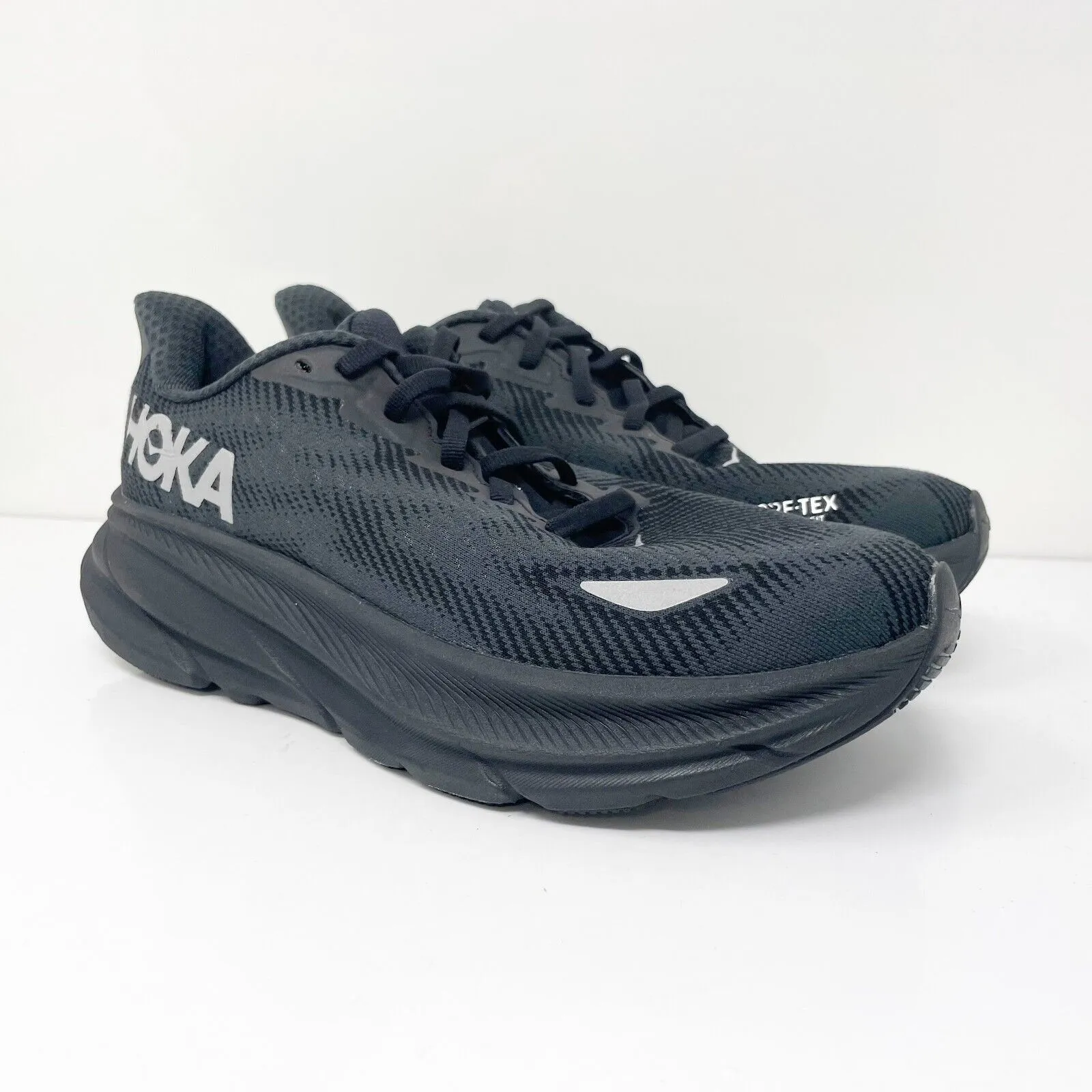 Hoka One One Womens Clifton 9 GTX 1141490 BBLC Black Running Shoes Sneaker Sz 8B