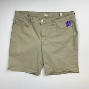 Shorts By Lee  Size: 18