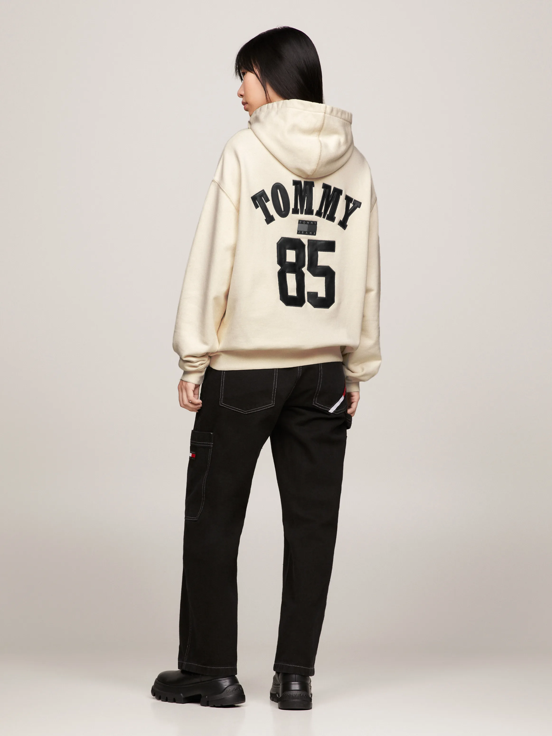 Tommy Remastered Dual Gender 1985 Collection Hoodie | Sweatshirts & Hoodies | Tommy Jeans