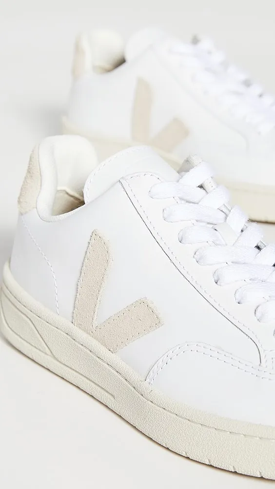 Veja   V-12 Sneaker 